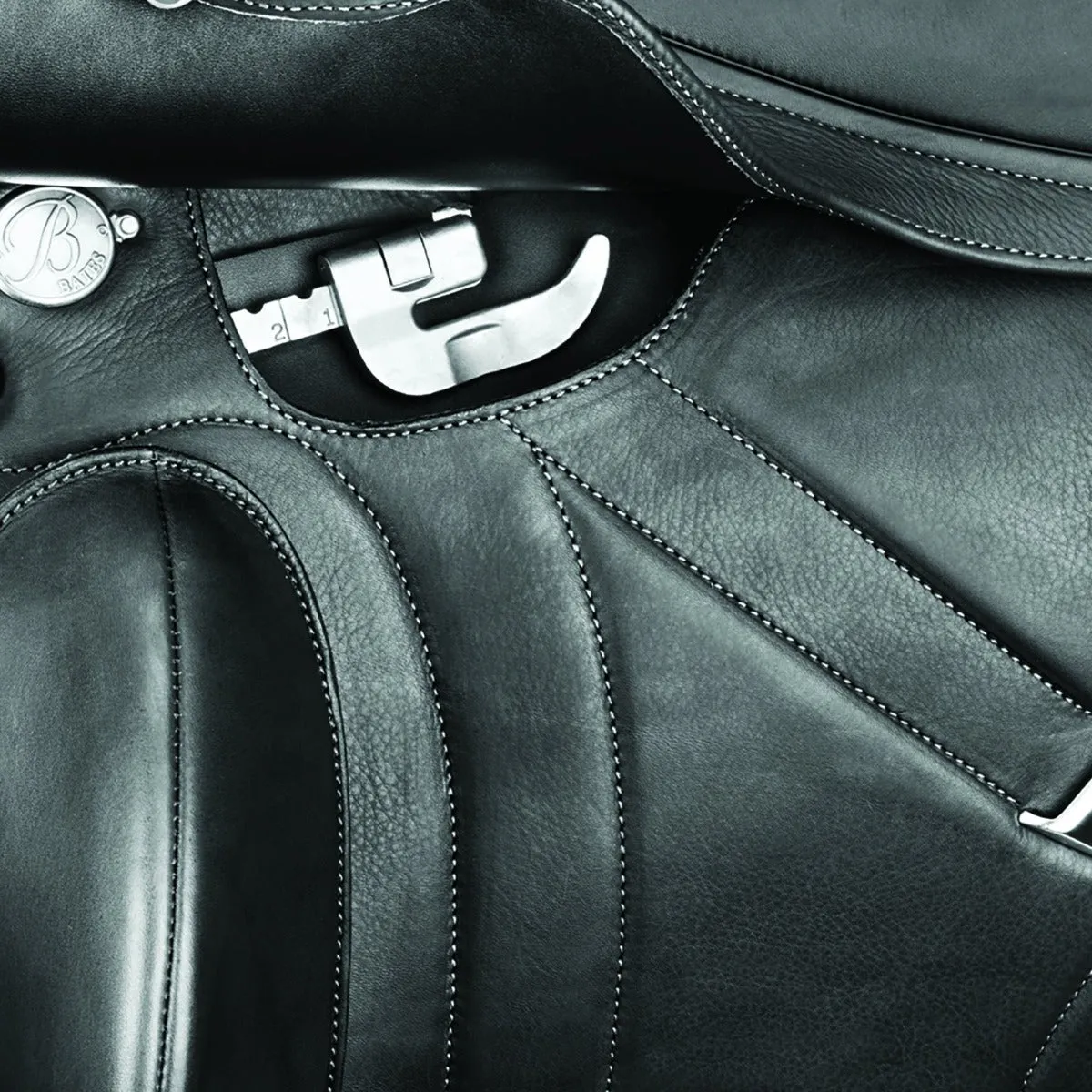 Bates Innova Mono  Dressage Saddle with HART