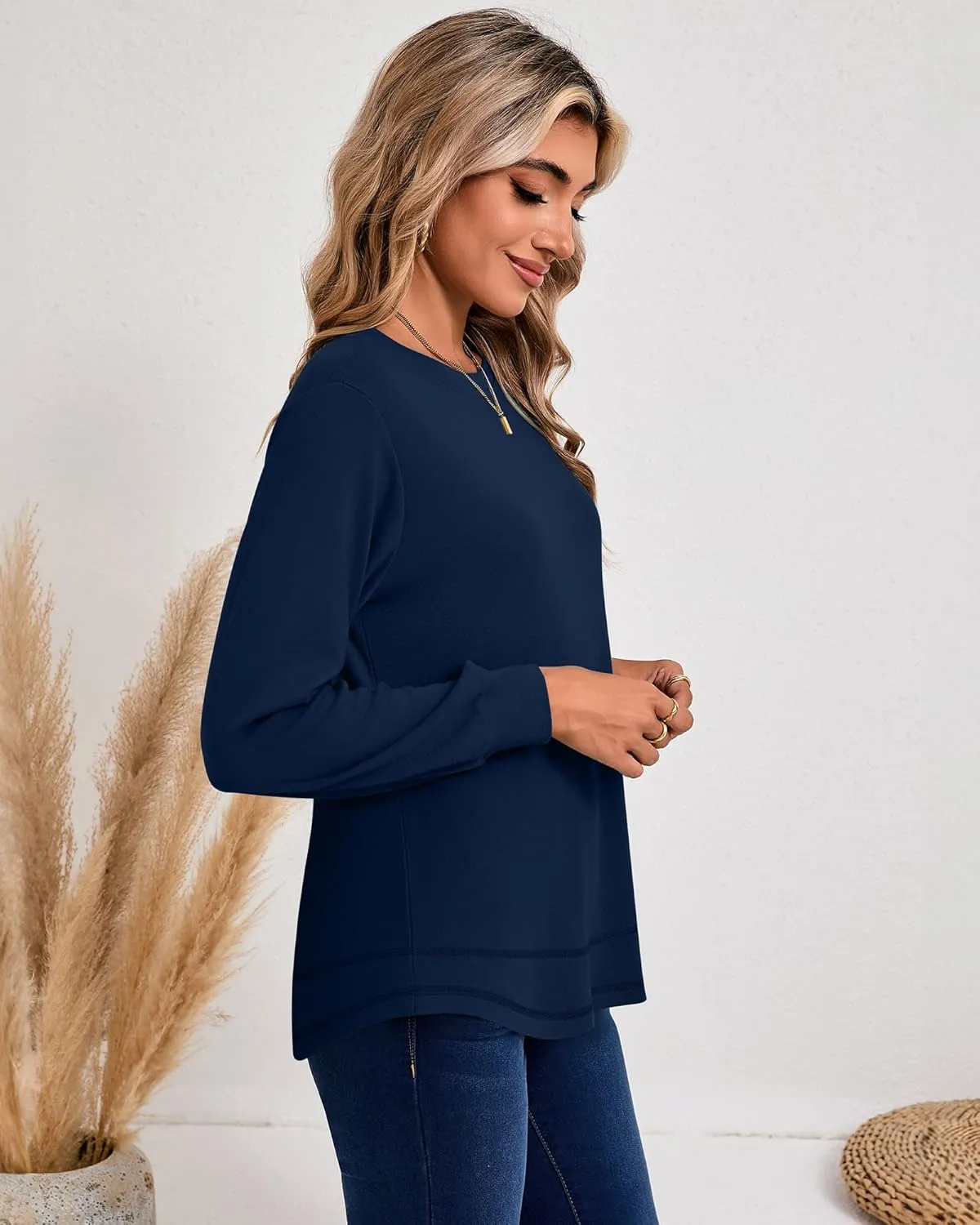 Ficerd 3 Pack Women's Long Sleeve Shirts, Casual Crew Neck Tunic Tops Loose Fit Pullover Curved Hem Shirts 2025 Trendy